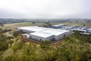 Justin Wisteria 3 featured klassen and smith